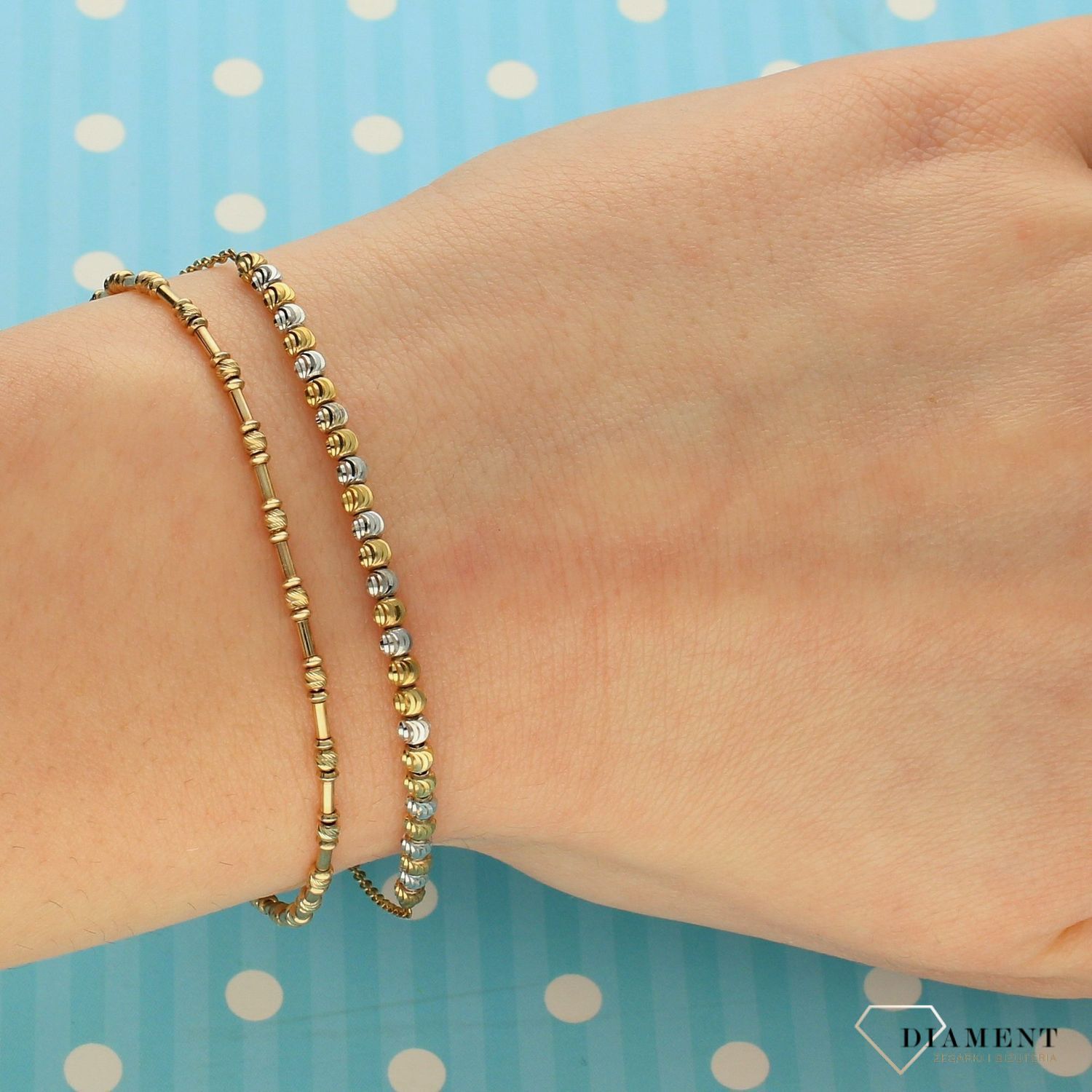 Złota bransoletka 333 damska kuleczki z białym złotem BR 2399A.jpg